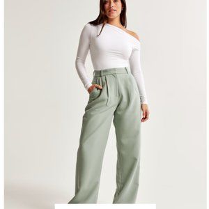 Abercrombie & Fitch Curve Love Sloane Tailored Pant Sage Green